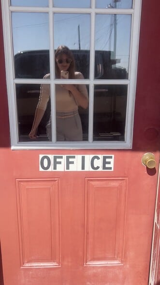 1408 E Wise St, Bowie, TX à vendre - Vidéo sur l’inscription commerciale - Image 3 de 53