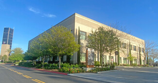 More details for 677 W Palmdon Dr, Fresno, CA - Office for Lease