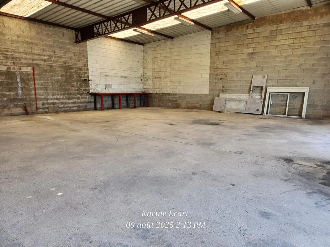 Industrial in Cormontreuil for lease Interior Photo- Image 1 of 5
