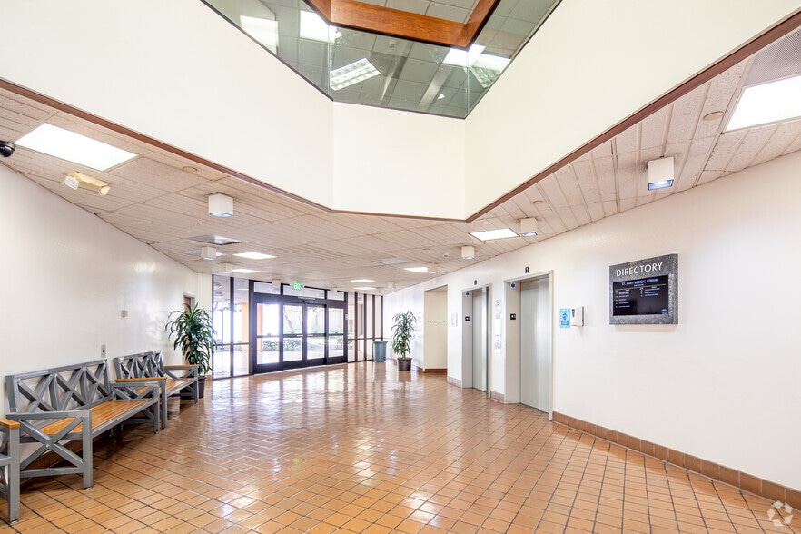 1040-1042 Elm Ave, Long Beach, CA for lease - Interior Photo - Image 2 of 13