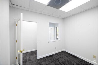 21301 Powerline Rd, Boca Raton, FL for lease Building Photo- Image 2 of 15