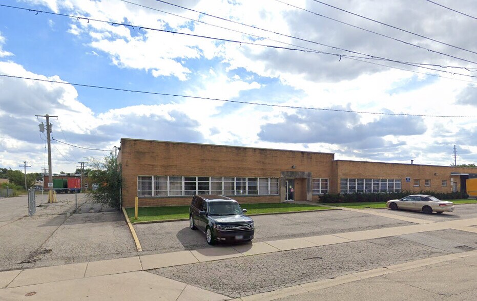 9715 Soreng Ave, Schiller Park, IL à vendre - Photo du bâtiment - Image 2 de 2