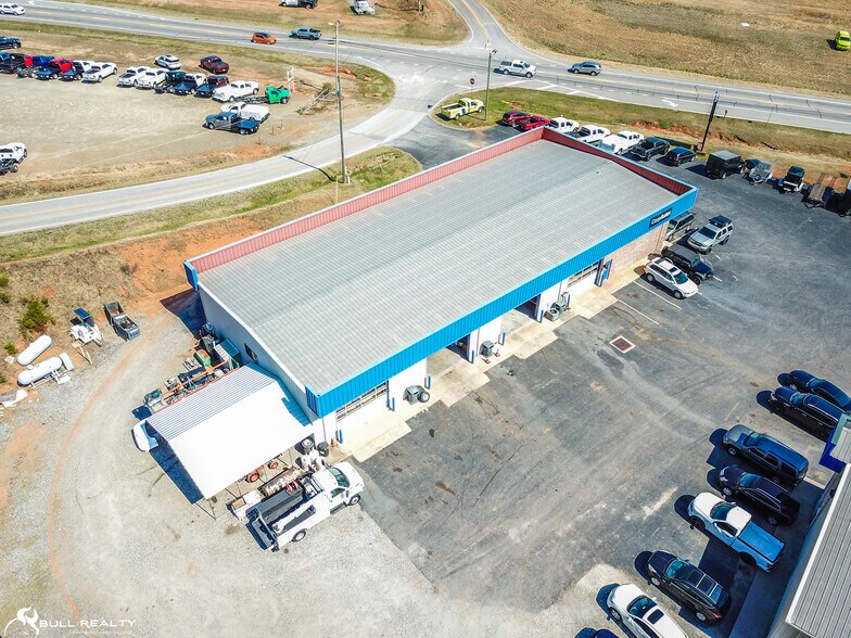 3040-3042 Highway 129 S, Cleveland, GA à vendre - Photo du bâtiment - Image 3 de 7