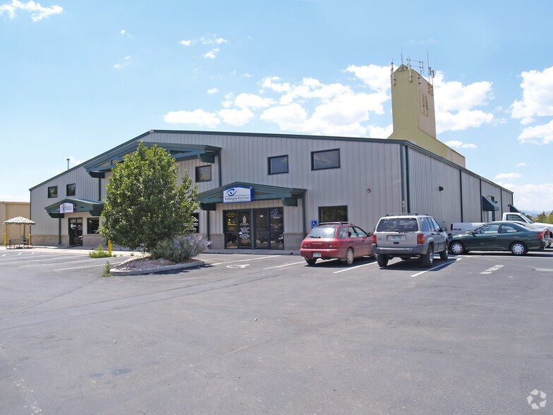 8017 S 1st St, Wellington, CO à louer - Photo du bâtiment - Image 2 de 9