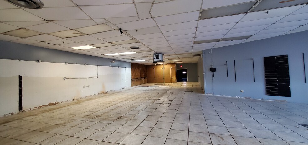 61 Amity Rd, New Haven, CT à louer - Photo du bâtiment - Image 3 de 17