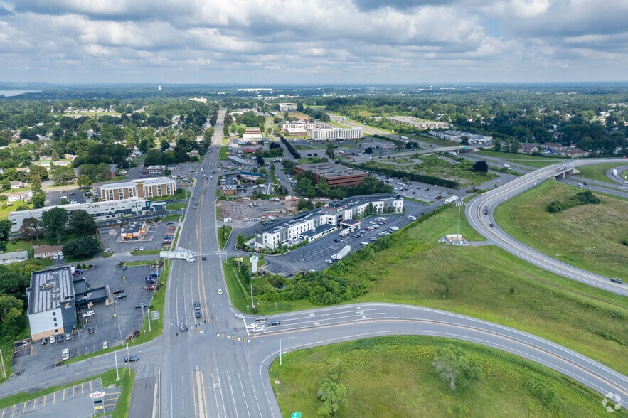 400 7th North St, Liverpool, NY for sale - Aerial - Image 2 of 13