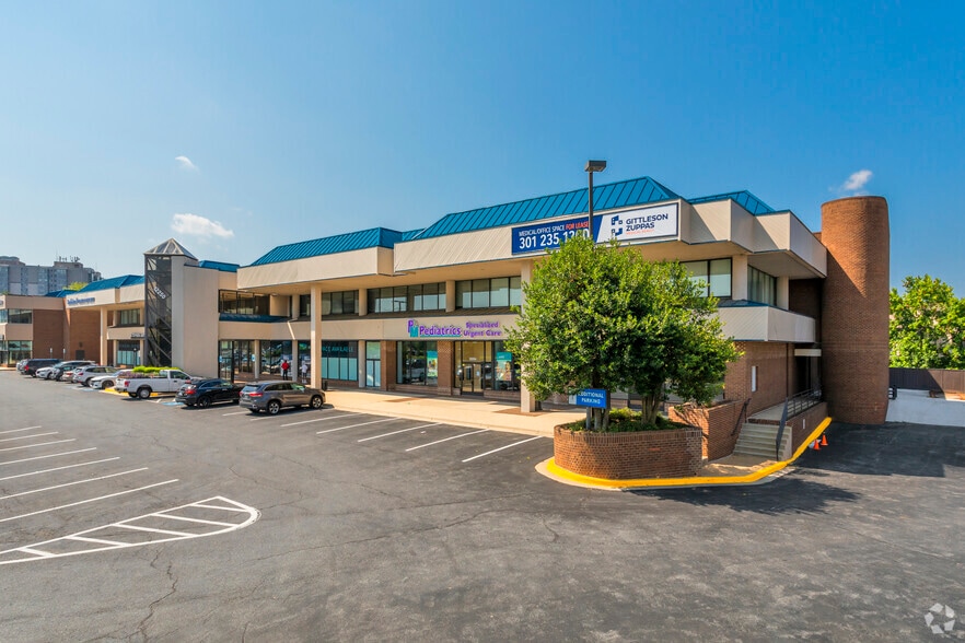 12238-12256 Rockville Pike, Rockville, MD for lease - Building Photo - Image 2 of 5