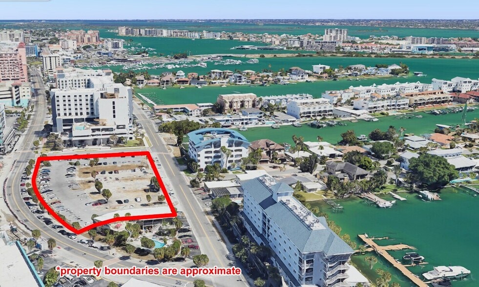 405 Coronado Dr, Clearwater, FL à vendre - Photo du bâtiment - Image 2 de 21