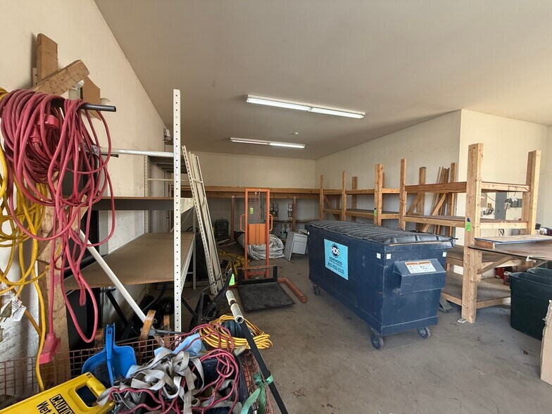 1262 S Bridge St, Yorkville, IL à vendre - Photo du bâtiment - Image 3 de 41