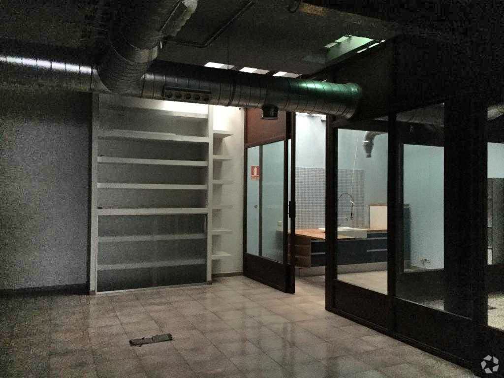 Madrid, MAD 28019 - Unit Puerta 01 - - Interior Photo - Image 2 of 15