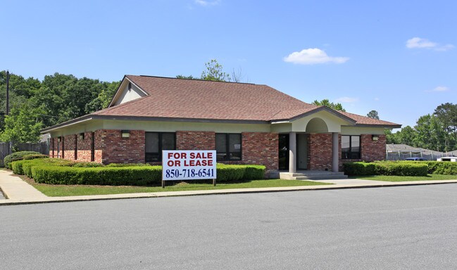 Plus de détails pour 2925 Optimist Dr, Marianna, FL - Bureau/Médical à louer