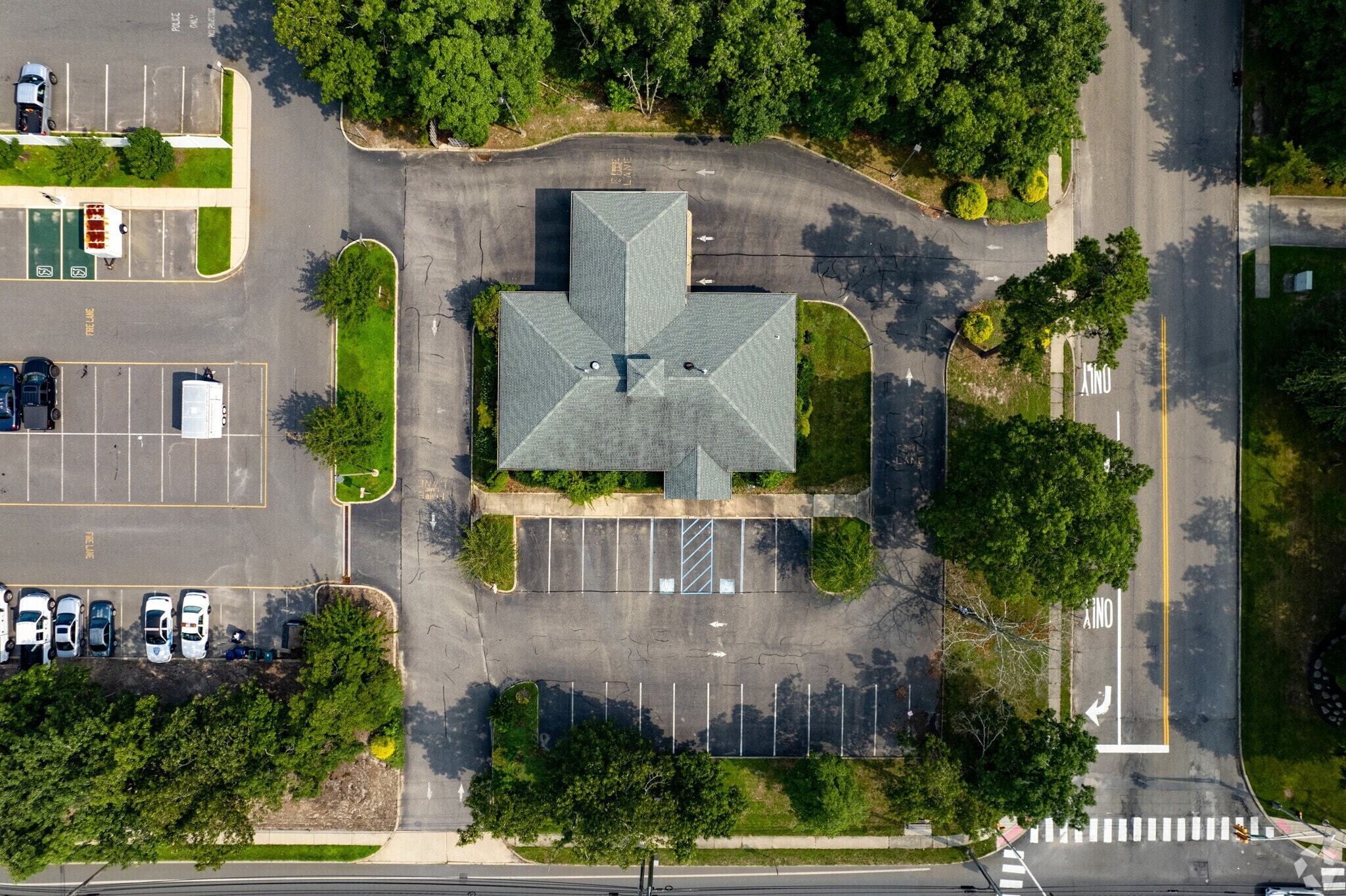 689 Radio Rd, Little Egg Harbor, NJ for sale Primary Photo- Image 1 of 11
