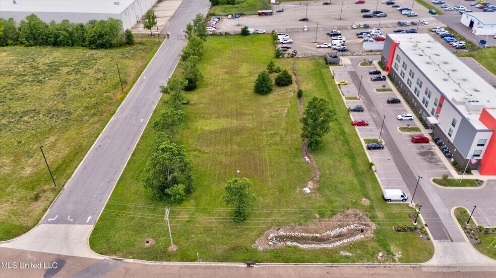 18 Hospitality Lane Lot #7P-A Ln, Southaven, MS à vendre - Aérien - Image 1 de 10