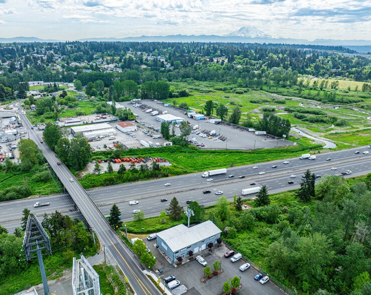 301 Porter Way, Milton, WA for lease - Building Photo - Image 2 of 7