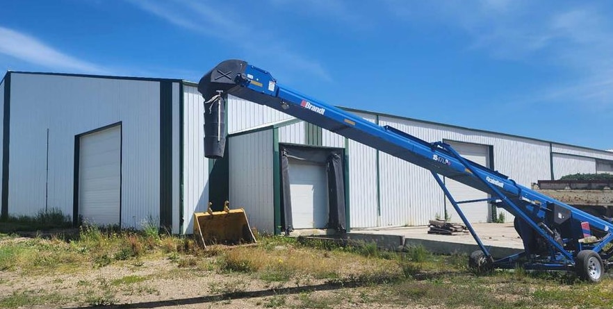 40509 Rge Road 12, Bentley, AB à louer - Photo du bâtiment - Image 3 de 9