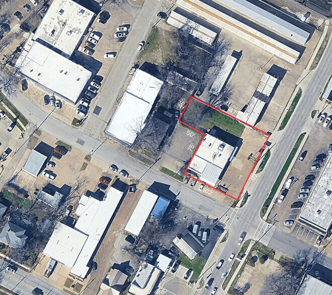 400 Water St, Waxahachie, TX à vendre - Photo du bâtiment - Image 2 de 5