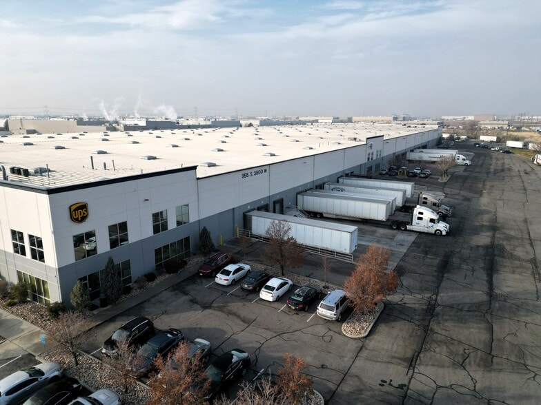 955 S 3800 W, Salt Lake City, UT for lease - Building Photo - Image 1 of 9