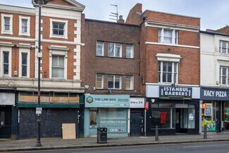 Plus de détails pour 24-24a Chapel Ash, Wolverhampton - Commerce de détail à louer