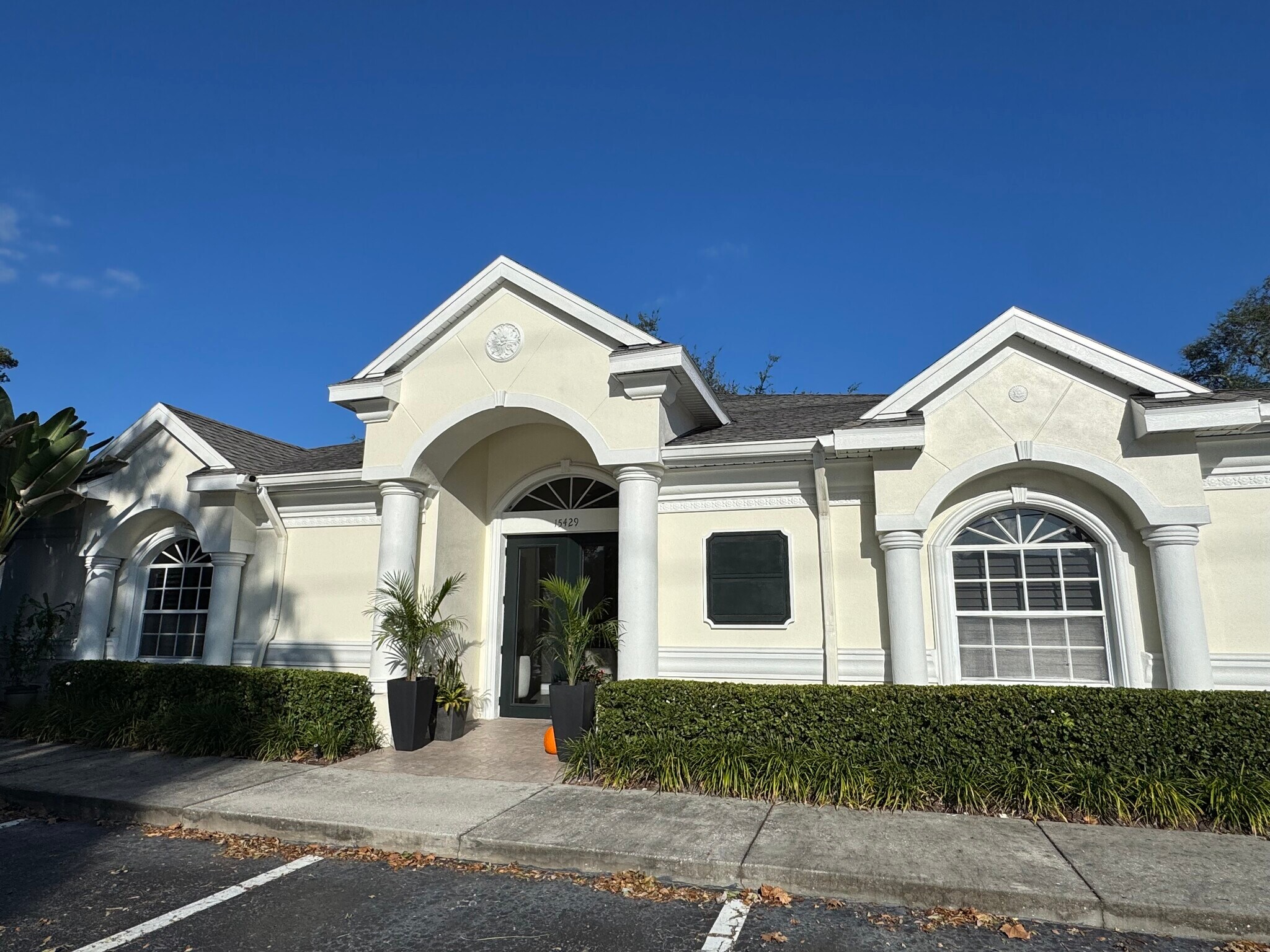 15429 N Florida Ave, Tampa, FL à louer Photo du bâtiment- Image 1 de 26