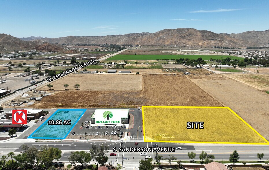 S Sanderson Ave, San Jacinto, CA à vendre - Photo du bâtiment - Image 2 de 6