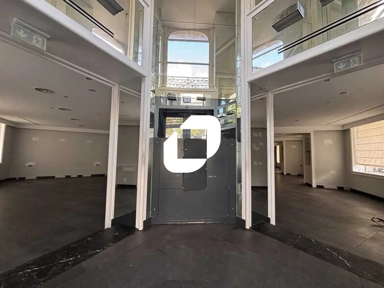 Commerce de détail dans Paris à louer - Photo intérieure - Image 3 de 8