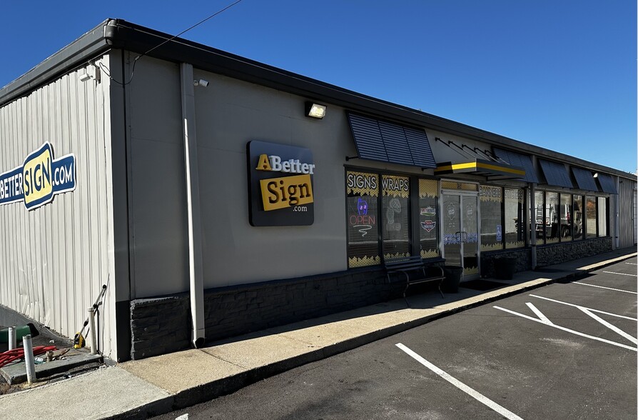 139 New Hope Rd, Lawrenceville, GA à vendre - Photo du bâtiment - Image 1 de 15