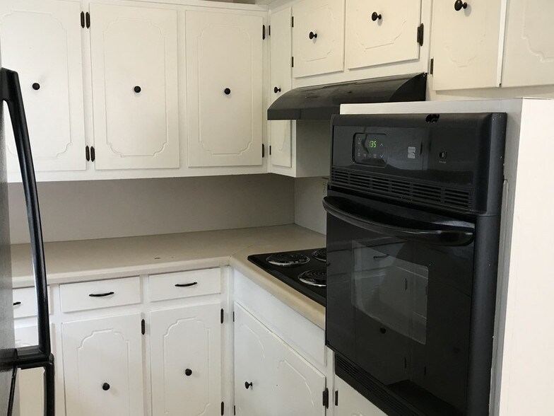 917 Oakview Ave, Columbus, GA à vendre - Photo du bâtiment - Image 3 de 10