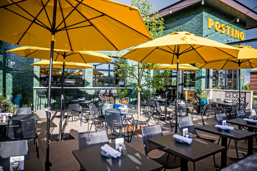 14588 Delaware St, Westminster, CO à vendre - Photo du bâtiment - Image 3 de 9