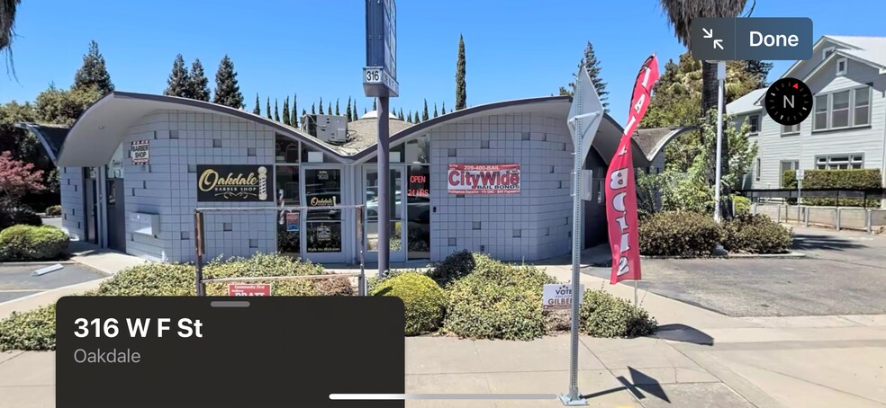 316 W F St, Oakdale, CA à vendre - Photo du bâtiment - Image 3 de 46