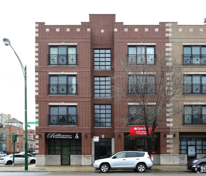 1455 N Ashland Ave, Chicago, IL à louer - Photo du bâtiment - Image 3 de 4