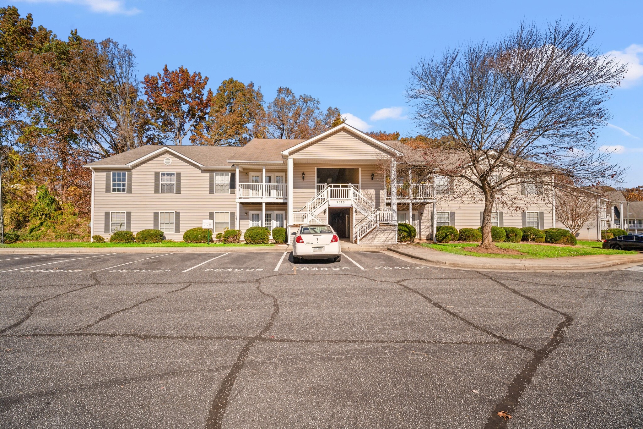 2612 Guyer St, High Point, NC for sale Primary Photo- Image 1 of 7