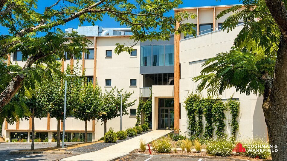 Office in Blagnac for sale Building Photo- Image 1 of 11