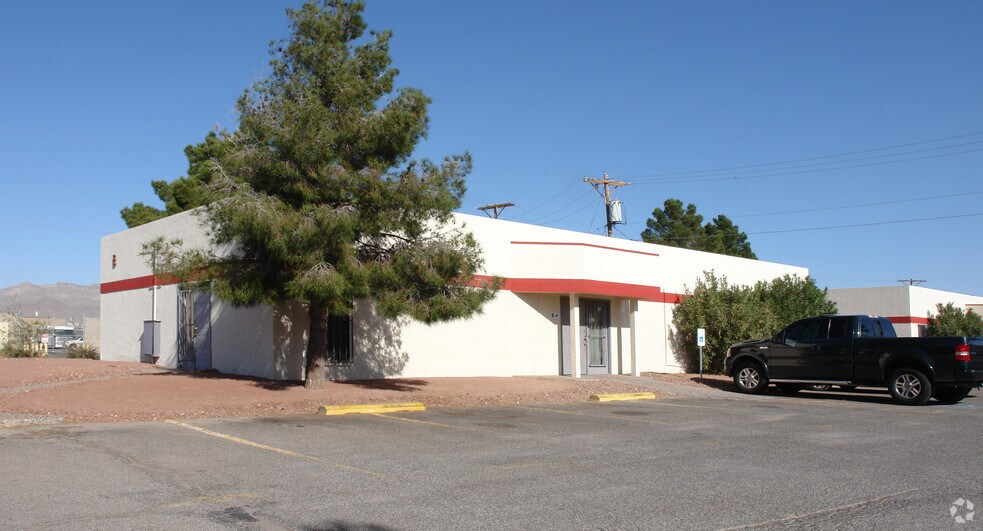 6501 Boeing Dr, El Paso, TX à louer - Photo principale - Image 1 de 18