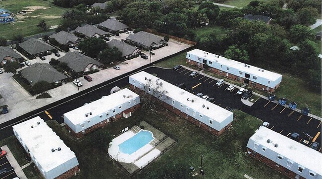Plus de détails pour 1121 Jameson St, Weatherford, TX - Multi-résidentiel à vendre