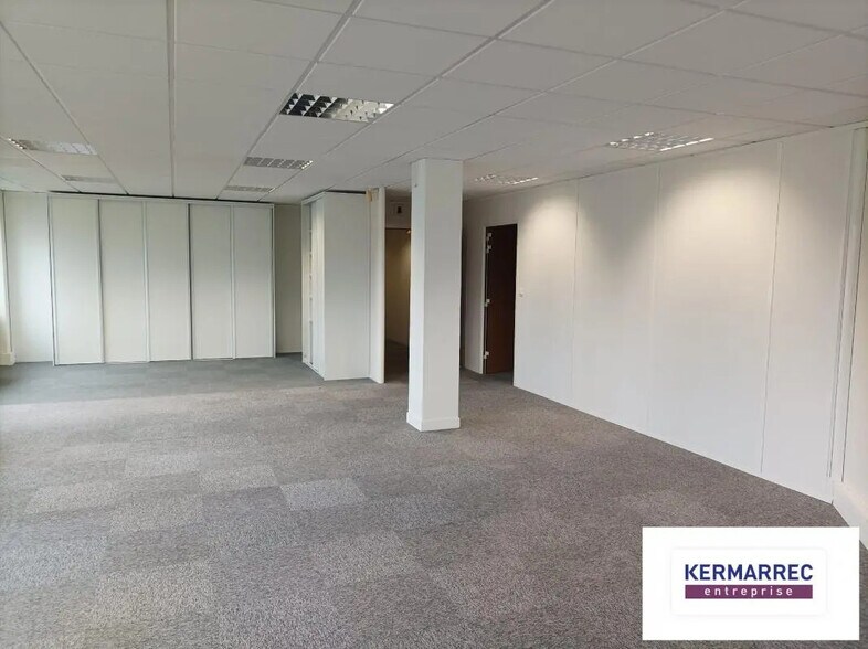 Bureau dans Nantes à vendre - Photo du bâtiment - Image 3 de 7
