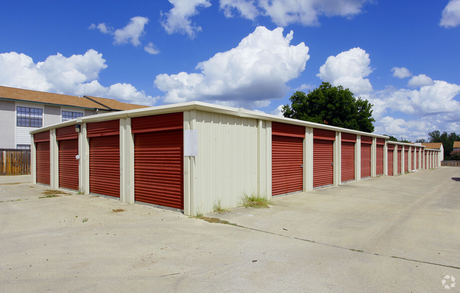 1810 Junction Hwy, Kerrville, TX for sale - Primary Photo - Image 1 of 1