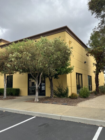 4320 Redwood Hwy, San Rafael, CA à vendre - Photo du bâtiment - Image 2 de 24