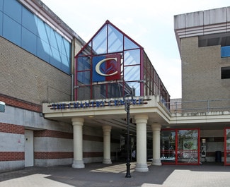 Plus de détails pour Chantry Way, Andover - Commerce de détail à louer