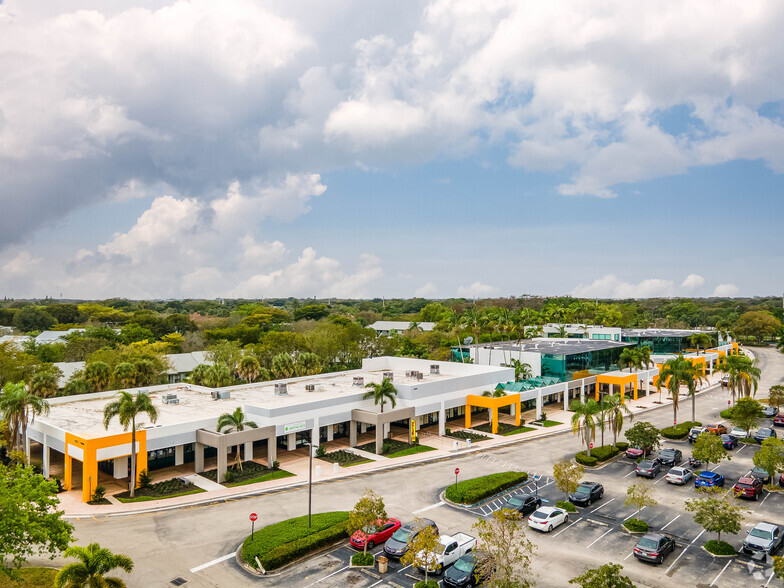 4400 W Sample Rd, Coconut Creek, FL for lease - Building Photo - Image 2 of 6