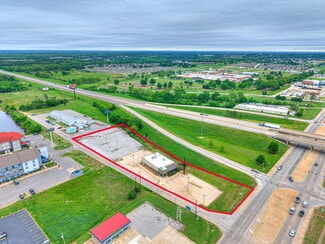 More details for 4903 N Harrison St, Shawnee, OK - Retail for Sale