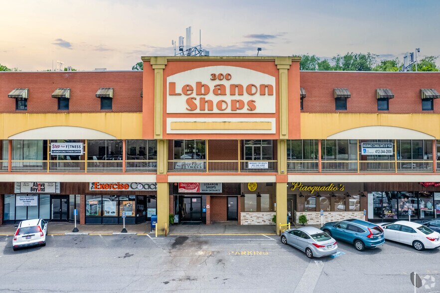 300 Mount Lebanon Blvd, Castle Shannon, PA à louer - Photo du bâtiment - Image 3 de 4