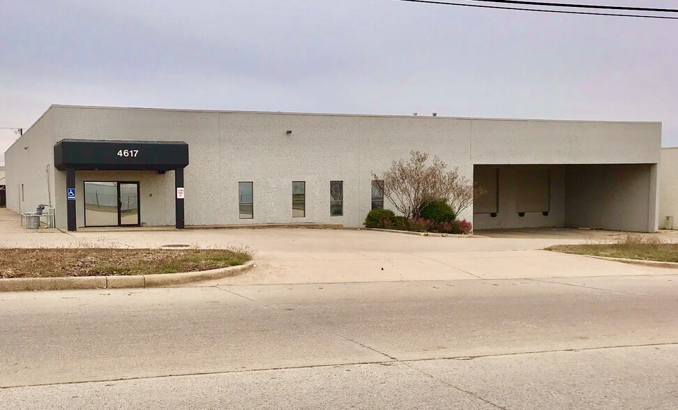 4617 Martin St, Fort Worth, TX for lease - Building Photo - Image 1 of 19