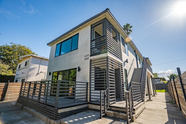 More details for 528 Westminster Ave, Venice, CA - Multifamily for Sale