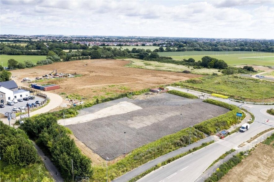 Cherry Orchard Way, Southend On Sea for lease - Building Photo - Image 1 of 1