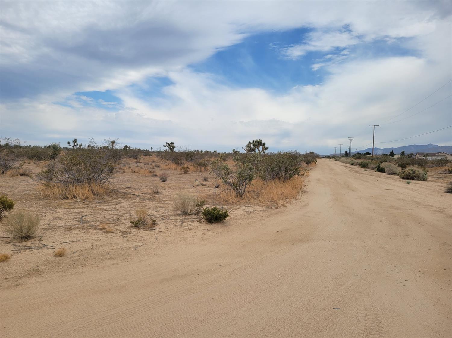 Lindero St, Phelan, CA for sale Building Photo- Image 1 of 1