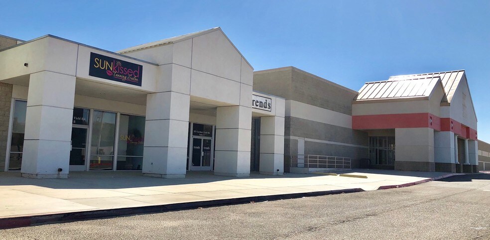 301 Gardner Field Rd, Taft, CA à louer - Photo du bâtiment - Image 3 de 9