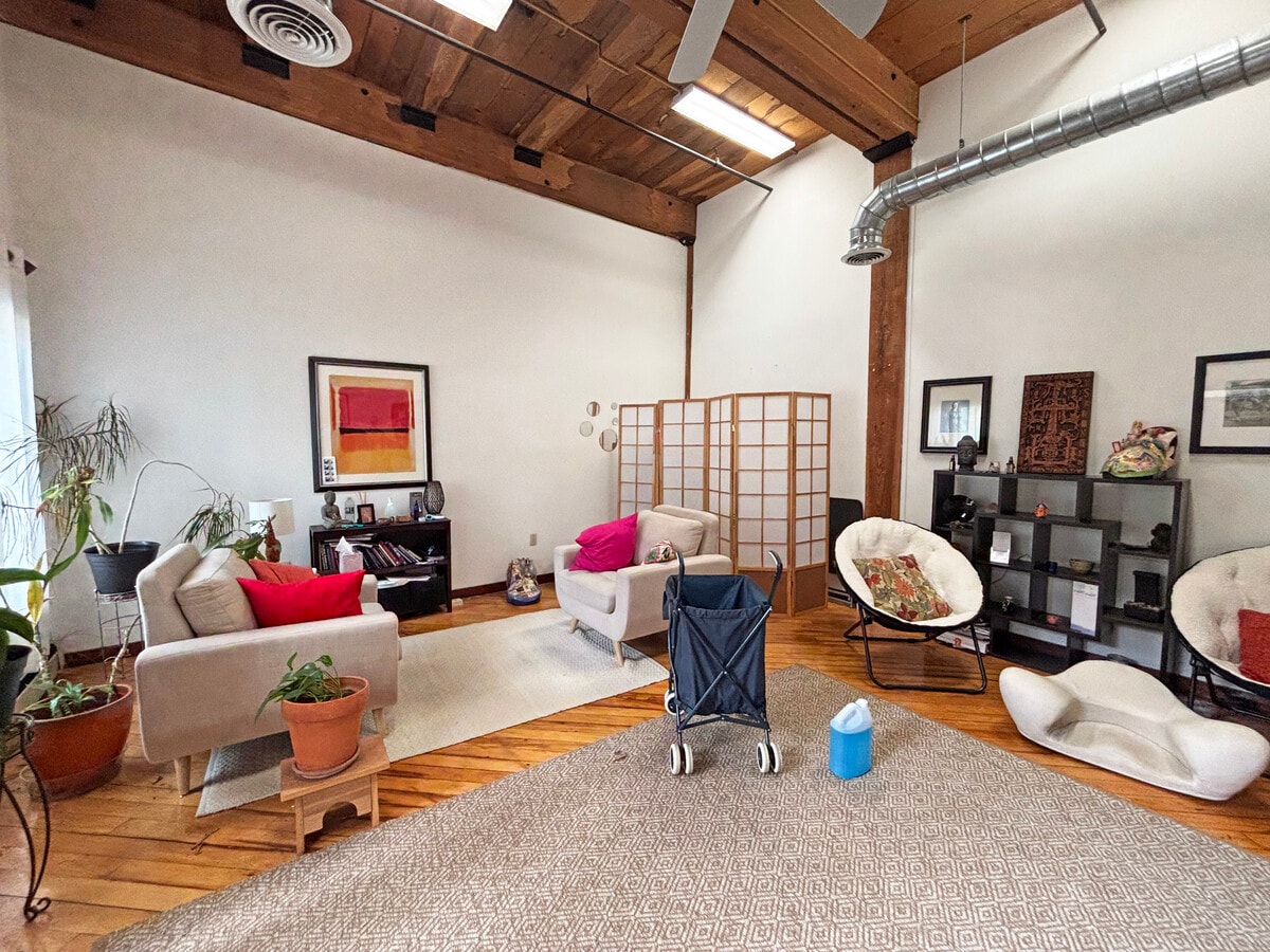 125 Main St, Newmarket, NH 03857 - Unit B -  - Interior Photo - Image 1 of 1