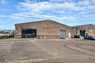 Plus de détails pour Peartree Rd, Stanway - Commerce de détail à louer