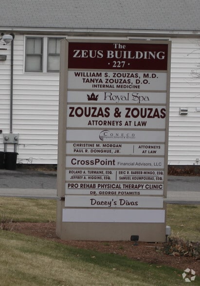 227 Chelmsford St, Chelmsford, MA for lease - Building Photo - Image 3 of 17