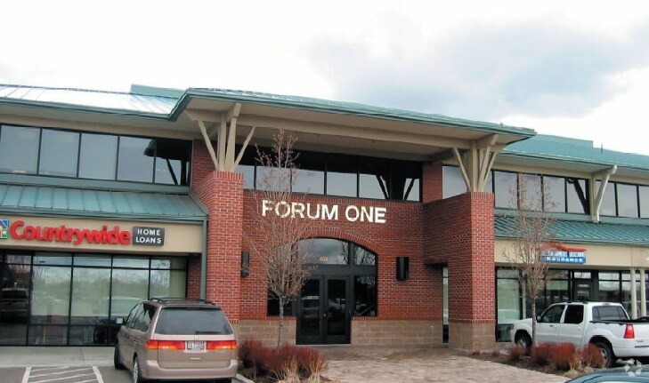 408 S Eagle Rd, Eagle, ID à louer - Photo du bâtiment - Image 2 de 60